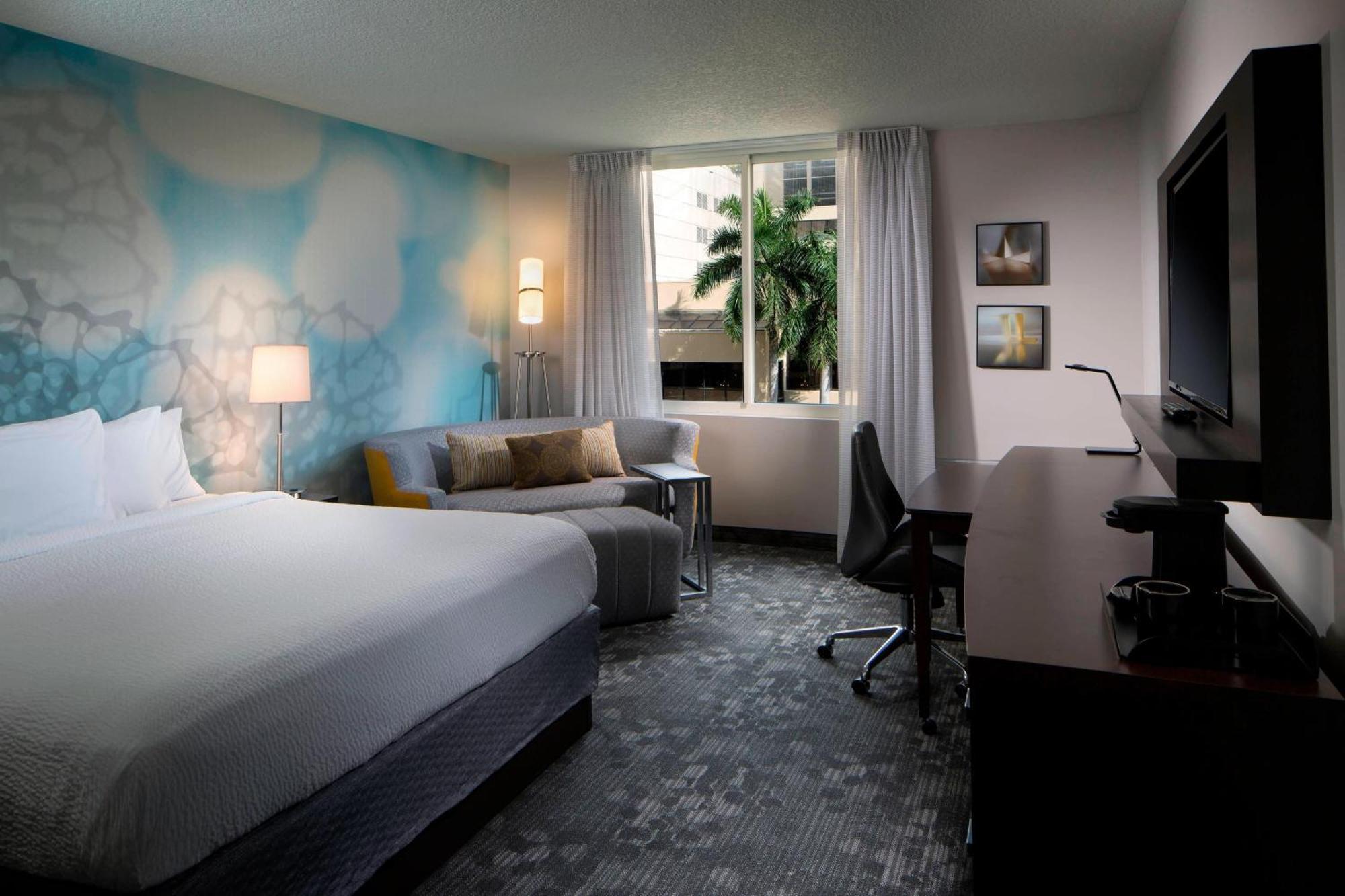 Hotel Courtyard Miami Dadeland Glenvar Heights Exterior foto