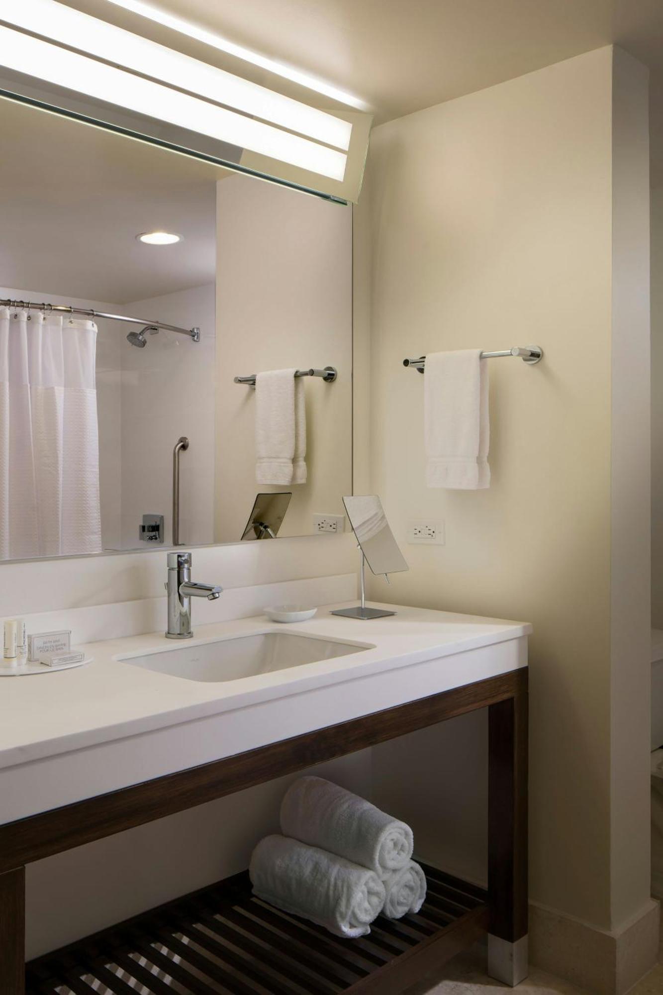 Hotel Courtyard Miami Dadeland Glenvar Heights Exterior foto