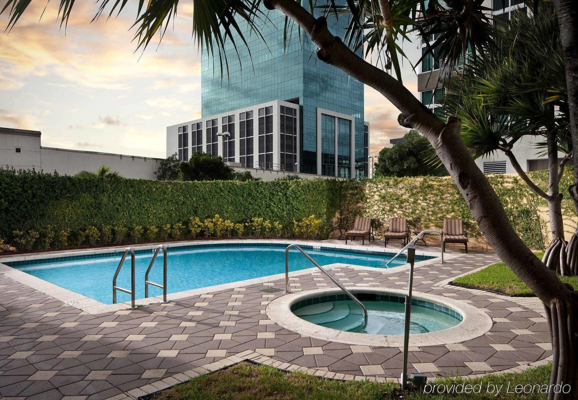 Hotel Courtyard Miami Dadeland Exterior foto